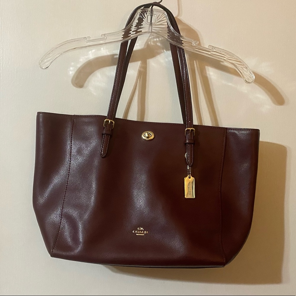 Coach Burgundy Purse with MATCHING wallet!